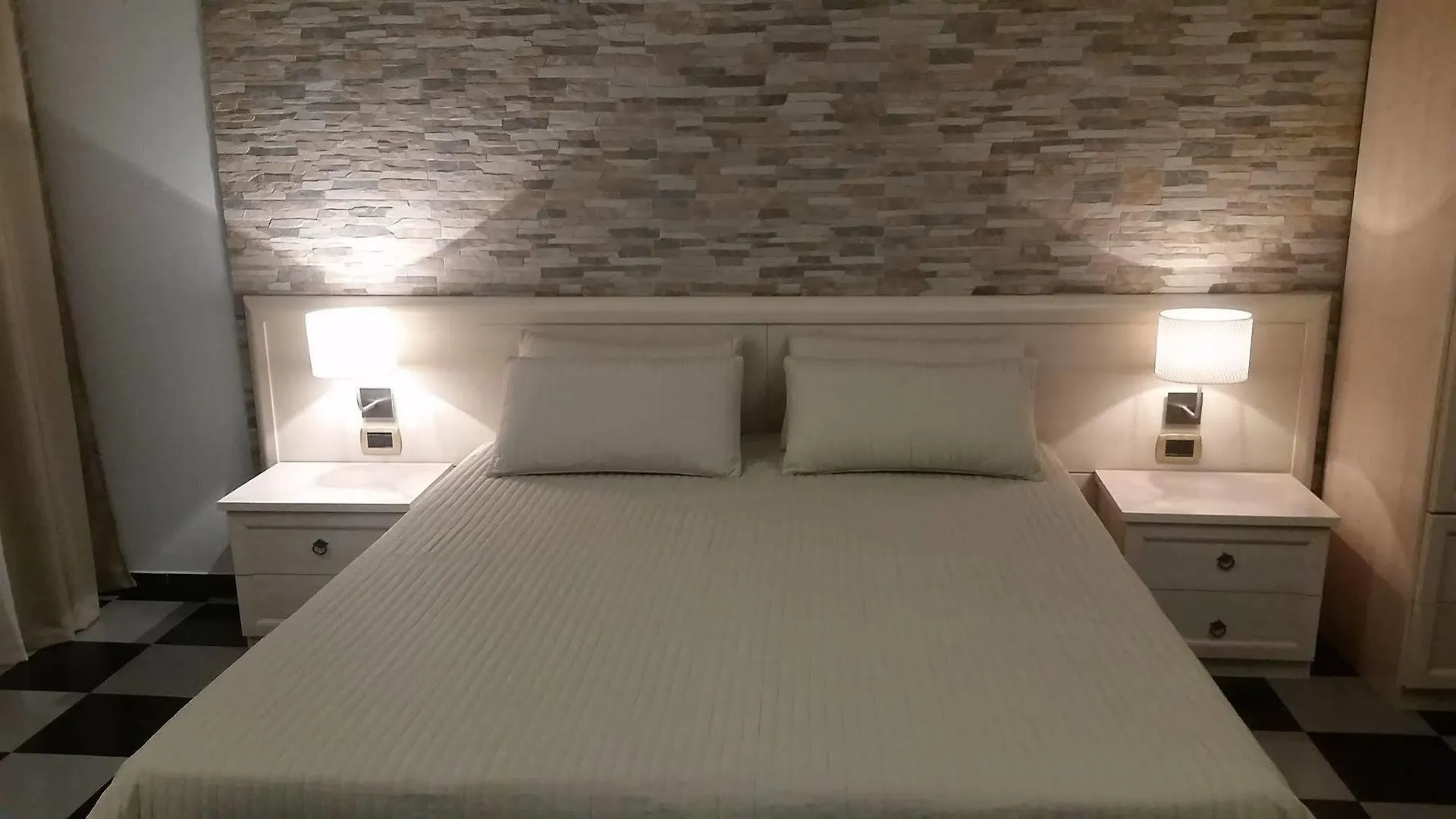 La Maison Des Reves Bed & Breakfast Syracuse 3*,  Italy